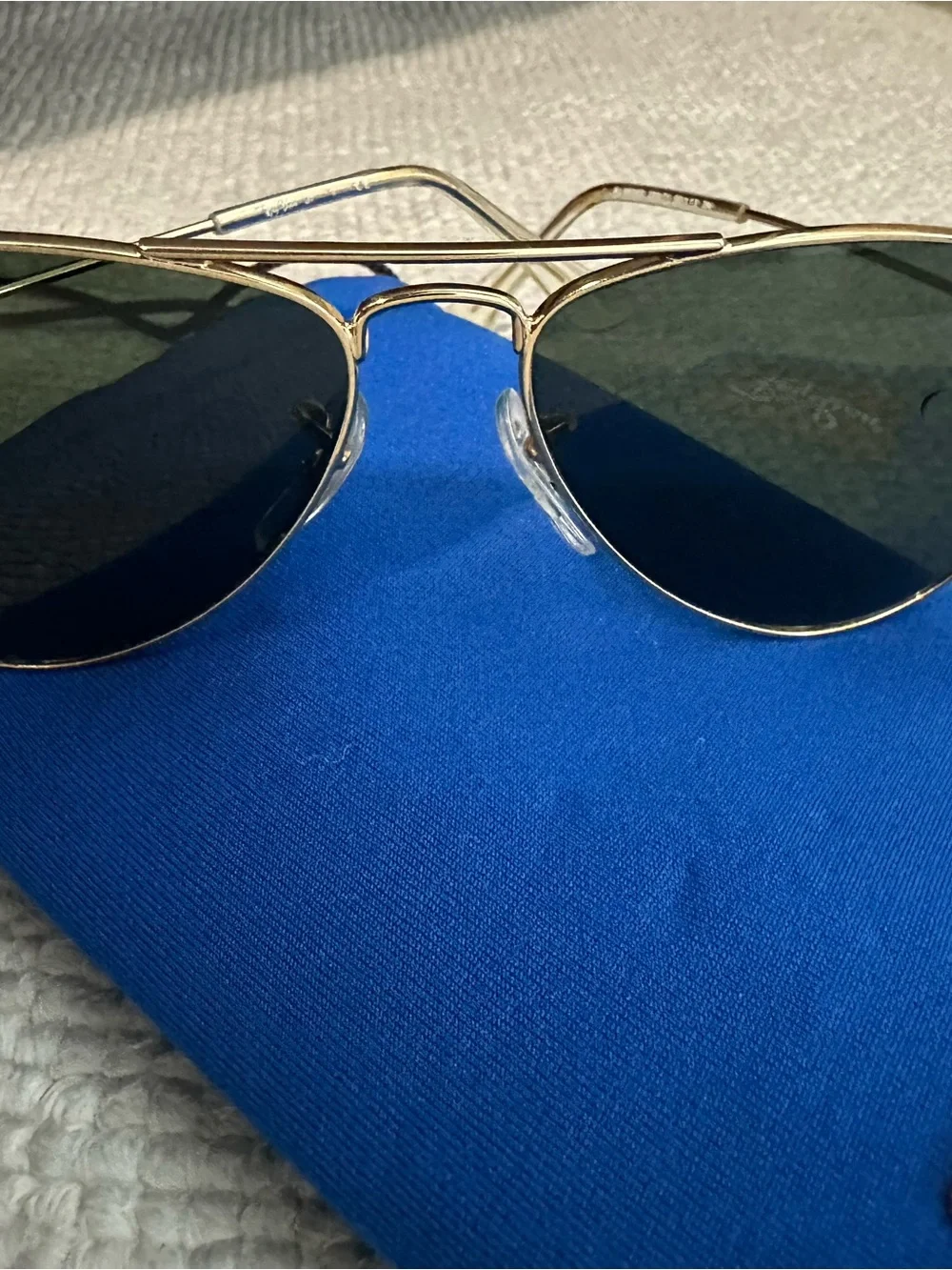 Ray-Ban classic aviator